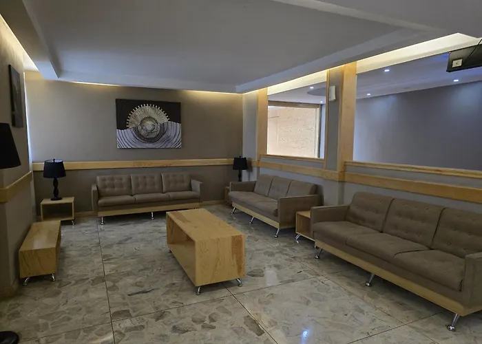 Hotel Y Villas Gran Via, Tultitlan